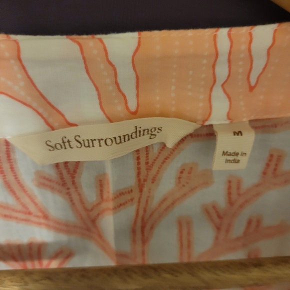 Soft Surroundings Orange and White 3/4 Sleeve Coral Print Button Down Shirt. Siz - Picture 2 of 6